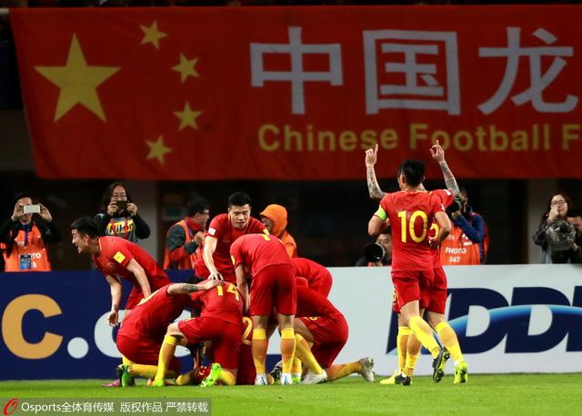 国足近40载抗韩史:曾经历尽磨难 今朝狂欢吧